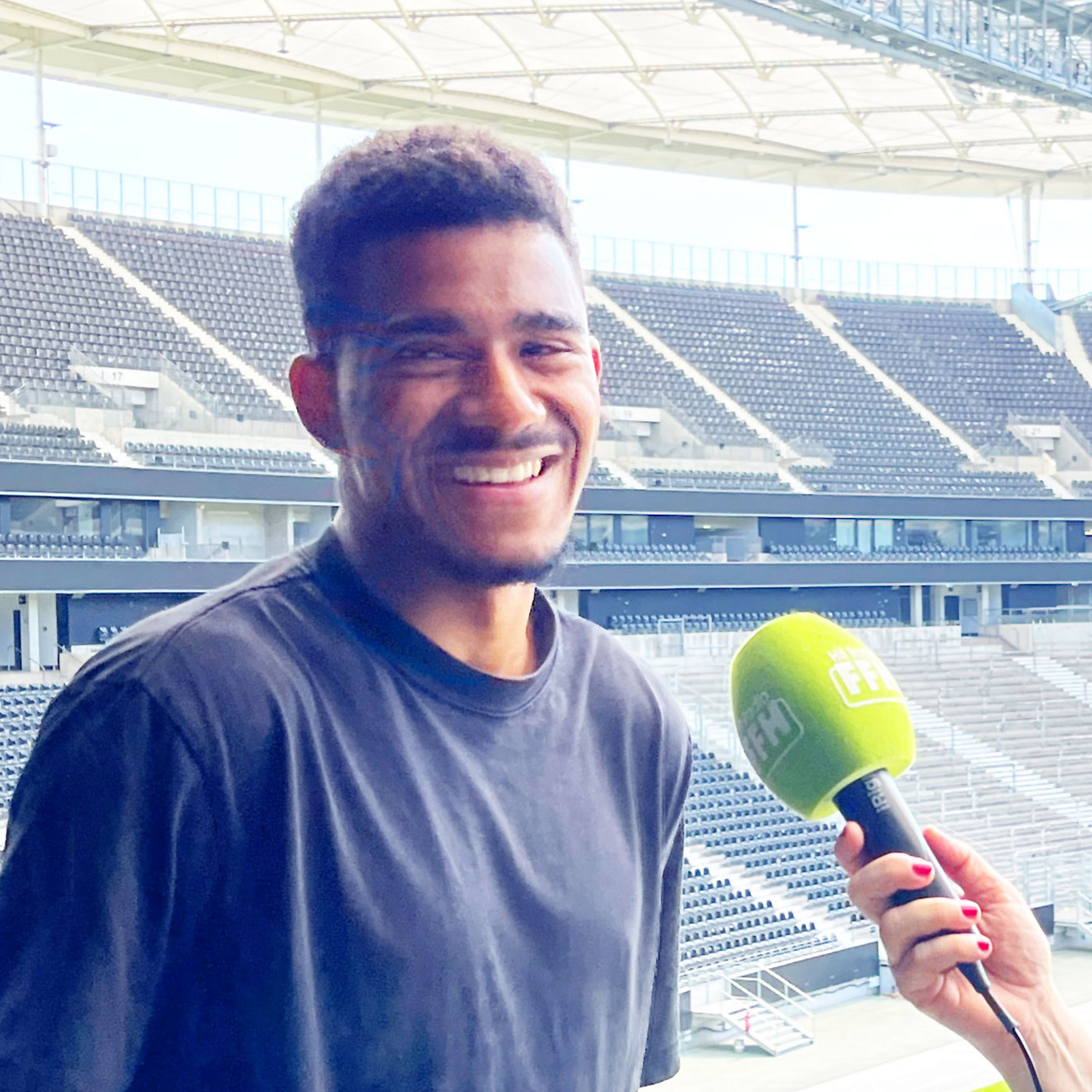 Eintracht-Spieler Ansgar Knauff: SGE ist sehr gut aufgestellt für die Saison episode artwork