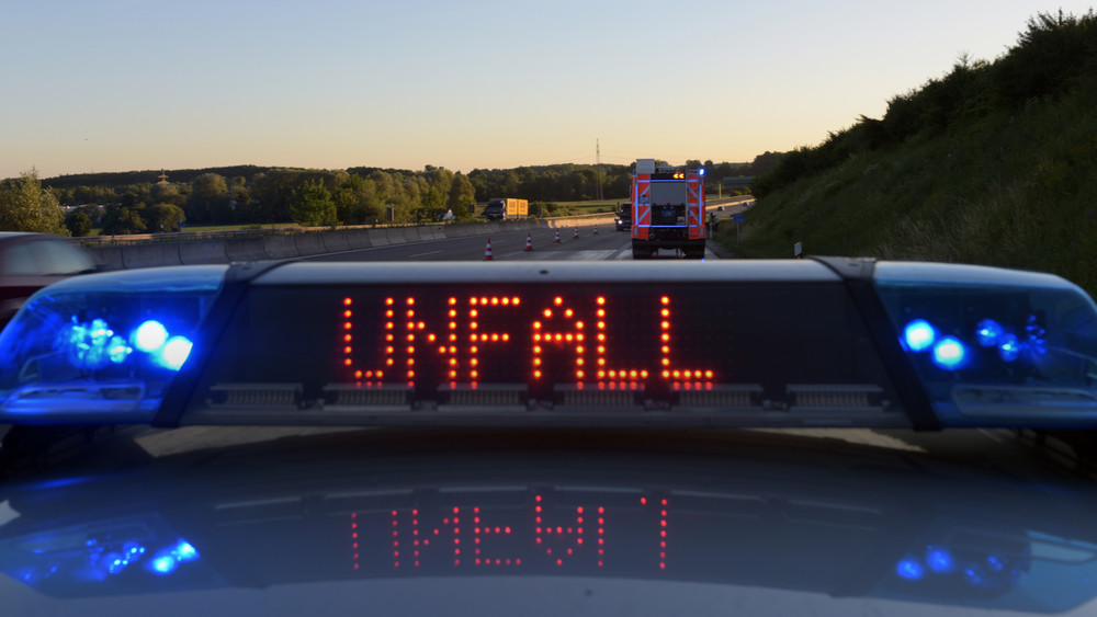 Neunjahriger Fahrt Auto Und Baut Unfall Ffh De