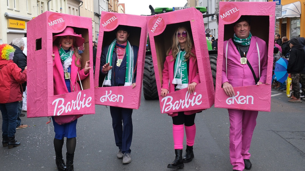Kostümtrends Fasching Angesagte Kostüme 2024