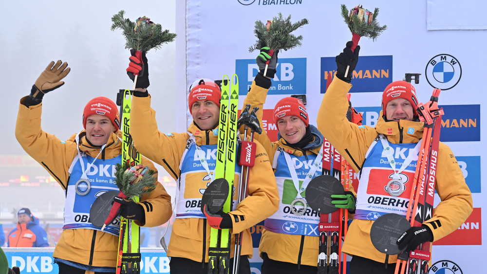 Deutsche Biathlon-Staffel der Männer landet in Oberhof auf Platz zwei