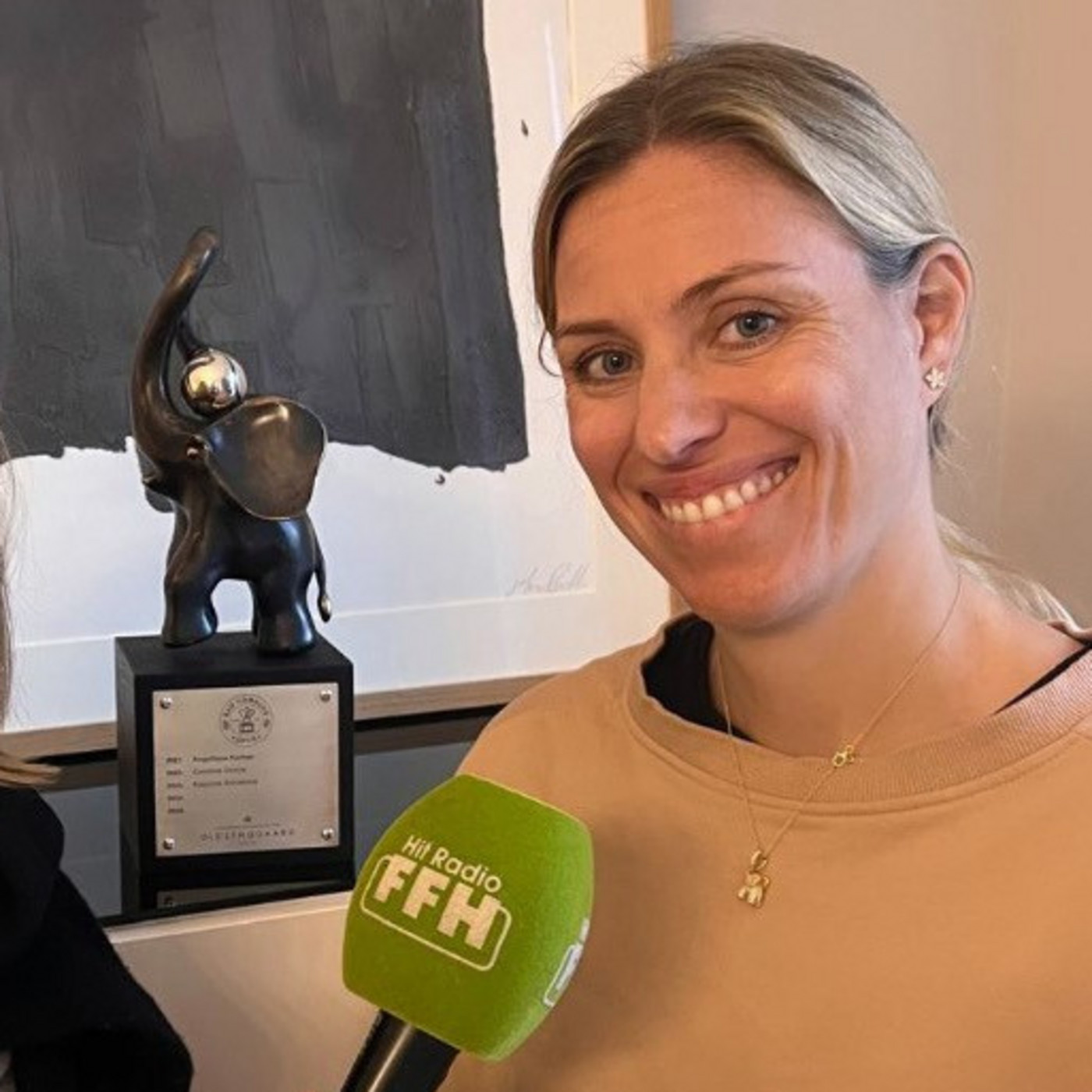 Tennis-Star Angelique Kerber episode artwork