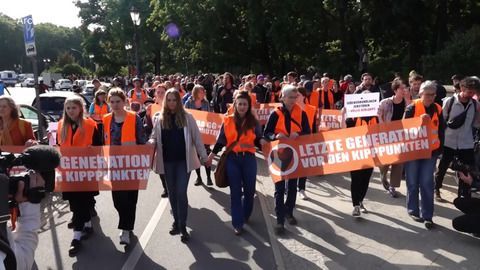 Geld bei der Letzten Generation beschlagnahmt 700 000 Euro zu viel